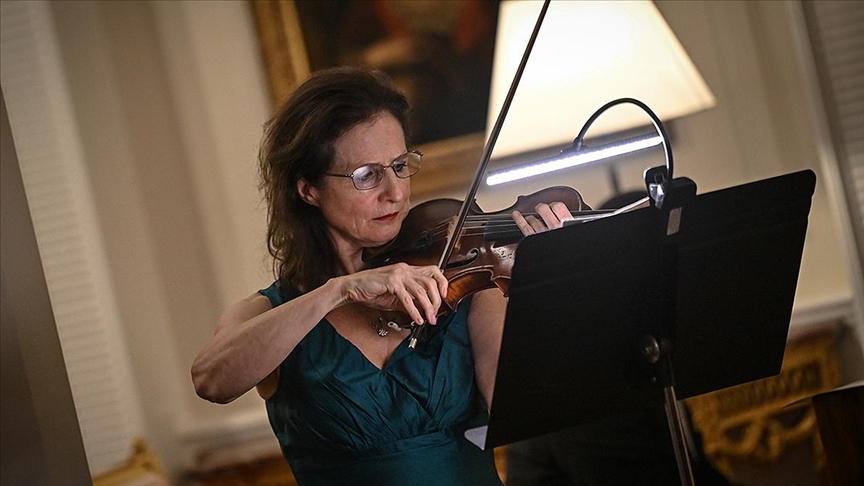 thumbs_b_c_1eab2ee944d9d26652e286e1ccf7b66d